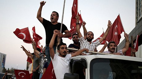 20 camiones con misiles fueron detenidos camino a Ankara en la noche del golpe de Estado fallido