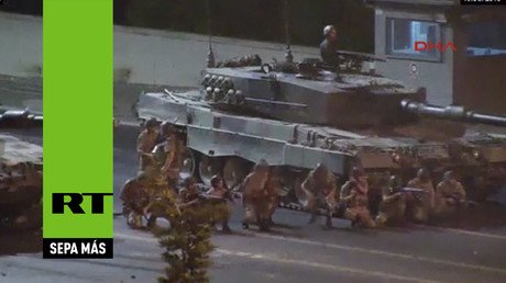 FUERTE VIDEO: Publican los disparos a quemarropa y el baño de sangre en Turquía