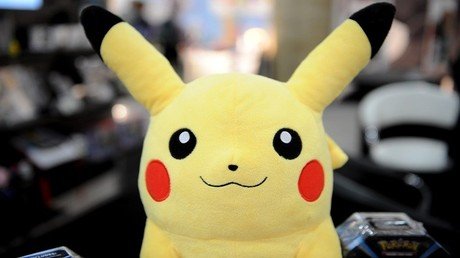 'Pokénegocio': una niña de EE.UU. gana 200 dólares al día vendiendo limonada a los jugadores