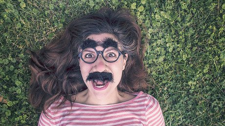 Hipo, bostezo, llanto... el porqué de las reacciones involuntarias de nuestro cuerpo