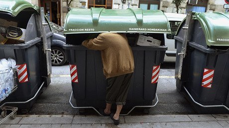 Come productos caducados durante 7 días y no se intoxica