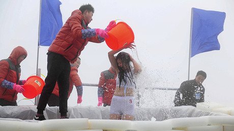 Lo 'viral' da frutos: el 'Ice Bucket Challenge' financia un hallazgo sobre la enfermedad de Hawking