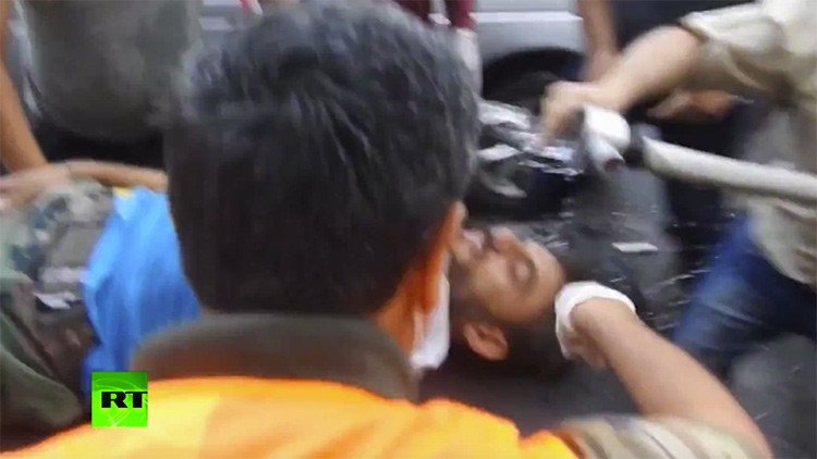 FUERTES IMÁGENES: Primer video del ataque con armas químicas en Alepo 