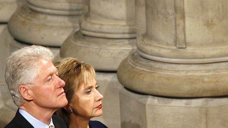 Cinco ocasiones en que los Clinton lograron evitar cargos federales