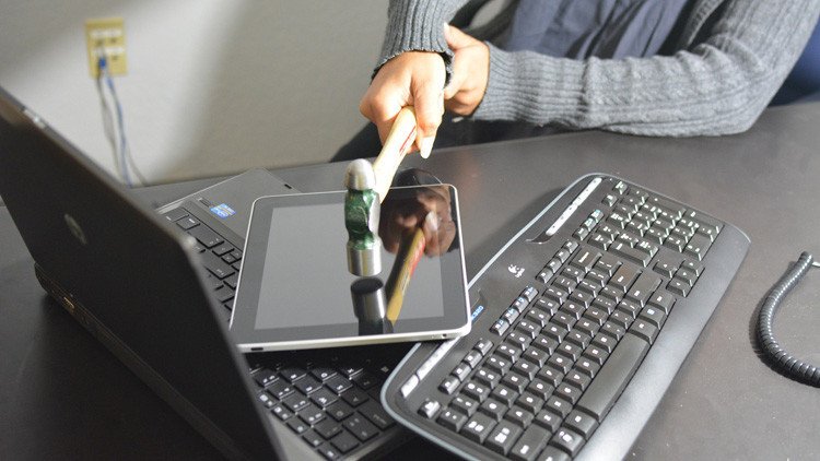 Un chino intenta 'destruir' Internet para que no circulen imágenes suyas