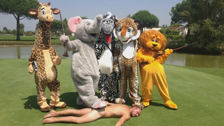 La venganza de los animales: safari para 'cazar' humanos