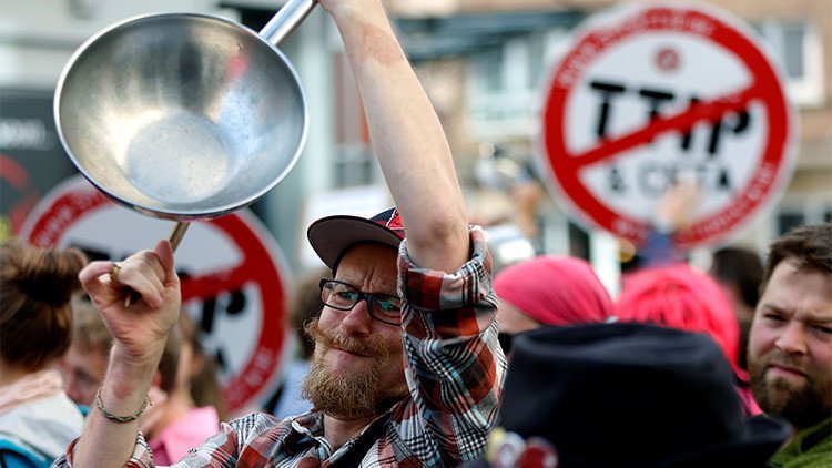 Vicecanciller de Alemania: El tratado de libre comercio entre la UE y EE.UU. "ha fracasado"