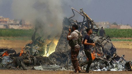 Derriban en Siria un helicóptero ruso con cinco personas a bordo (VIDEO)