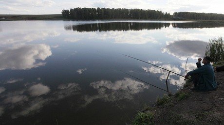 ¿Un submarino en un estanque de la región de Moscú?