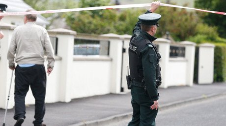 Detienen a un individuo que supuestamente portaba un arma de fuego en el sur de Londres