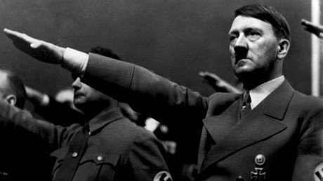 La secretaria de Goebbels revela cómo el alcohol inundaba el búnker de Hitler