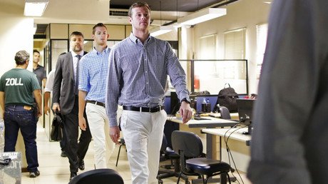 La Policía de Brasil revela un video que confirma que nadie robó a los nadadores de EE.UU.