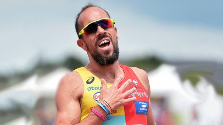 Río: El coraje de un atleta francés que termina la marcha pese a un desmayo y la diarrea