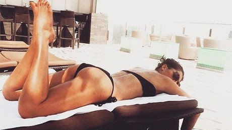 La modelo que perdió miles de seguidores por compartir fotos 'reales'