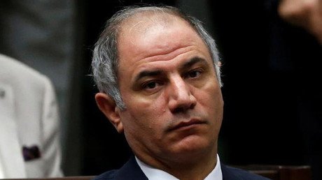 Dimite el ministro del Interior de Turquía