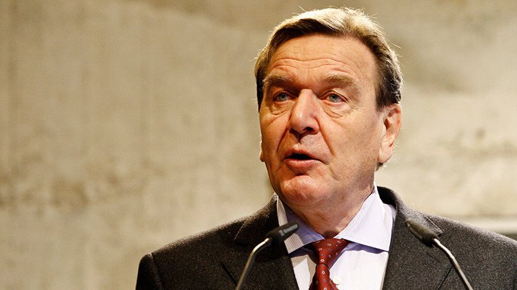 Excanciller alemán Gerhard Schröder explica por qué Europa necesita a una Rusia fuerte