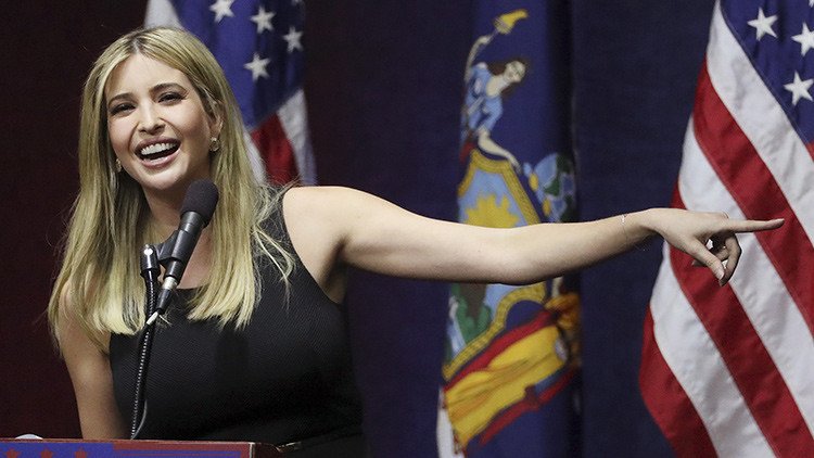 Fotos: Un abrazo apasionado de Trump a su hija se convierte en la comidilla de divertidos memes