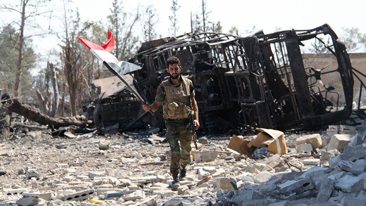 Moscú sobre los pilotos que atacaron Siria: "Entre negligencia criminal e indulgencia al EI"