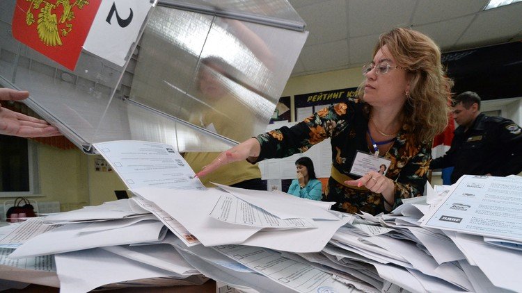 El partido Rusia Unida gana las elecciones legislativas