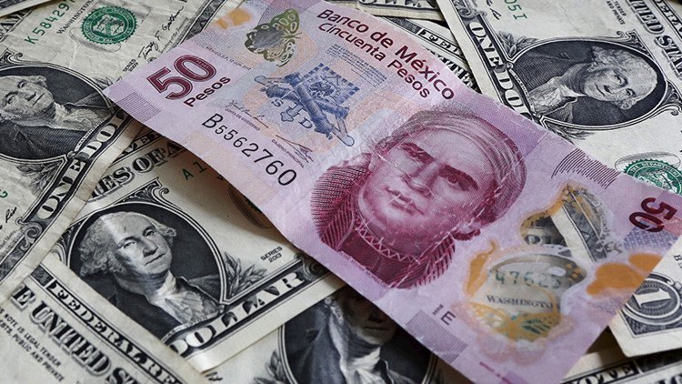 La moneda mexicana se beneficia del debate entre Hillary Clinton y Donald Trump