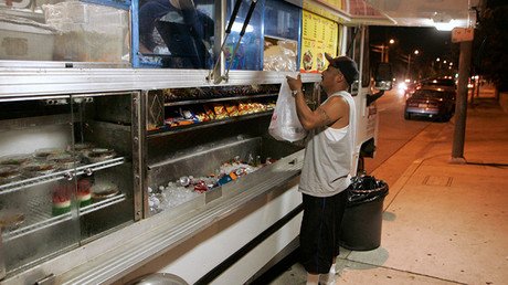 "Si Trump pierde las presidenciales, los latinos inundarán EE.UU. con camiones de tacos"