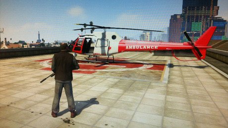 Al estilo GTA: Derriban un helicóptero policial durante un operativo en México