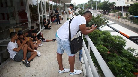 Así es el vertiginoso crecimiento del uso de Internet móvil en América Latina