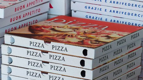 Descubren un posible cuadro de Monet pintado 'sobre una caja de pizza' (Foto)