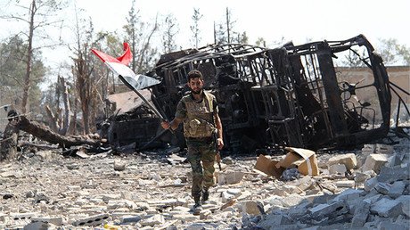 Al Assad: "El ataque de la coalición contra el Ejército sirio es un acto de agresión"