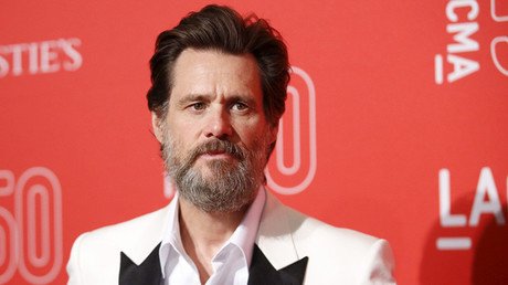 Demandan a Jim Carrey por la muerte de su exnovia