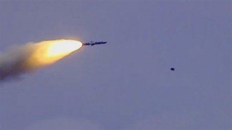 China, en alerta ante el despliegue de misiles indios BrahMos (video)