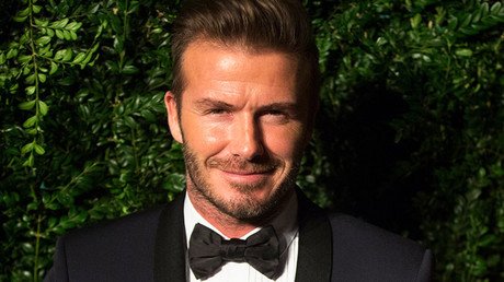 Un desempleado se gasta 26.000 dólares para parecerse a David Beckham y este es el resultado (FOTOS)
