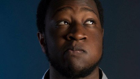 "Simio de mierda, eres el próximo en la lista": amenazas de muerte al presidente de SOS Racismo