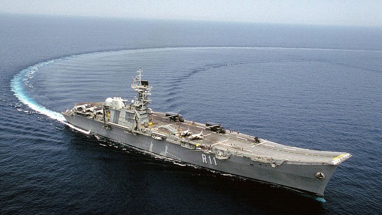 España vende como chatarra su portaaviones Principe de Asturias