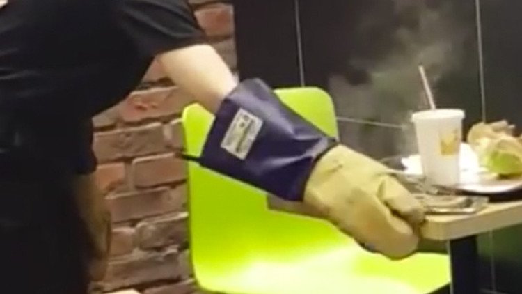 Video: Un Galaxy Note 7 explota en un Burger King surcoreano