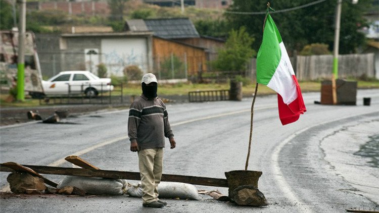 El pueblo mexicano que expulsó al crimen organizado y a las autoridades
