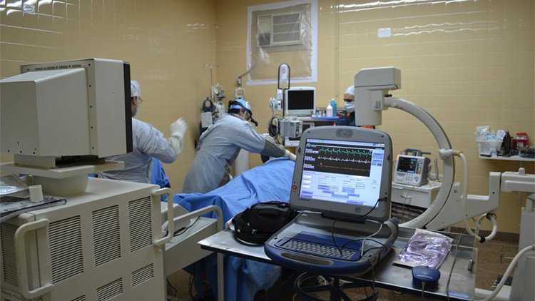 ¿Cuál de las dos vidas salvar?: Una mujer interrumpe su embarazo para evitar la muerte de su hermano