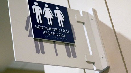 "Guerra mundial contra la familia": El papa 'bombardea' al gran enemigo del matrimonio