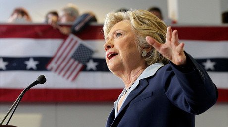 'The New York Times' pide a los latinos votar "masivamente" por Clinton