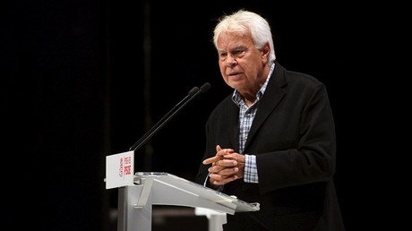 Bloquean la entrada de Felipe González a la Universidad Autónoma de Madrid