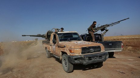 FUERTE VIDEO: Al menos 6 civiles muertos y decenas de heridos en un ataque terrorista en Alepo