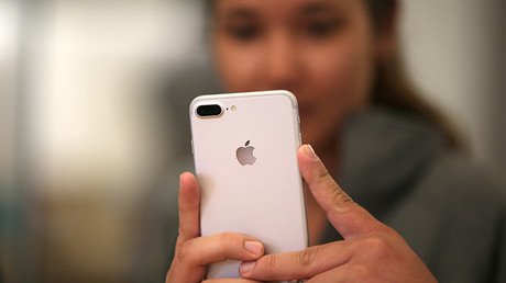 20 novios y 20 iPhones: así consiguió una mujer china comprarse una casa