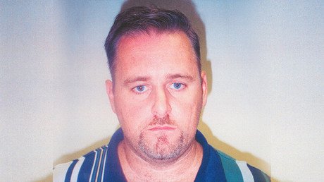 El espía disléxico que escondía documentos robados de EE.UU. en táperes