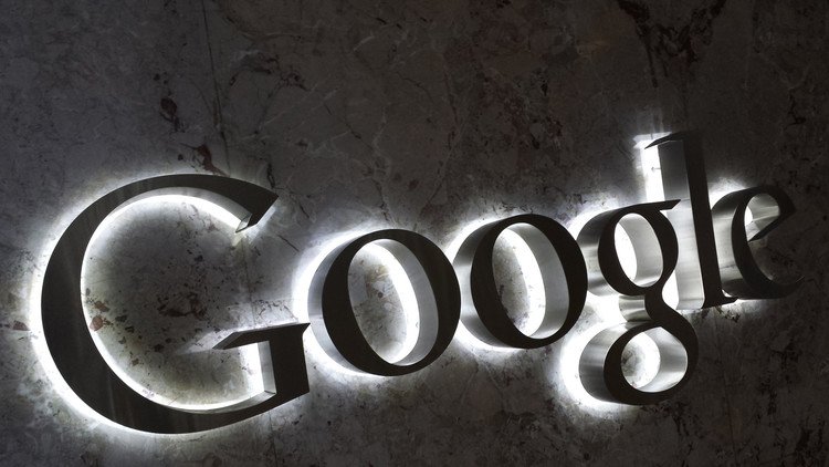 ¿Google vota por Clinton?: Cómo influye el buscador en las elecciones de todo el mundo