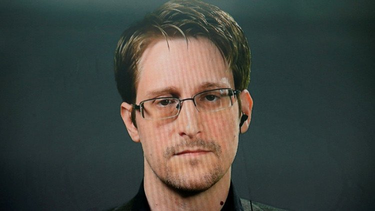 Snowden: "El problema no es Trump, sino cómo defender nuestros derechos y nuestra privacidad"