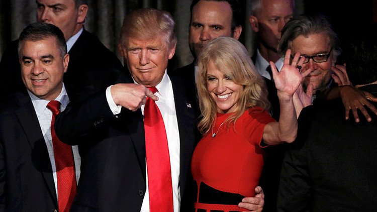 ¿Quién es Kellyanne Conway, "el arma secreta de Trump que ganó la guerra presidencial"?