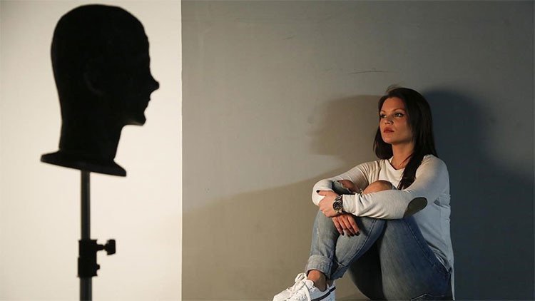 "El abuso infantil no es un delito": Joven revela cómo fue violada de niña por Testigos de Jehová