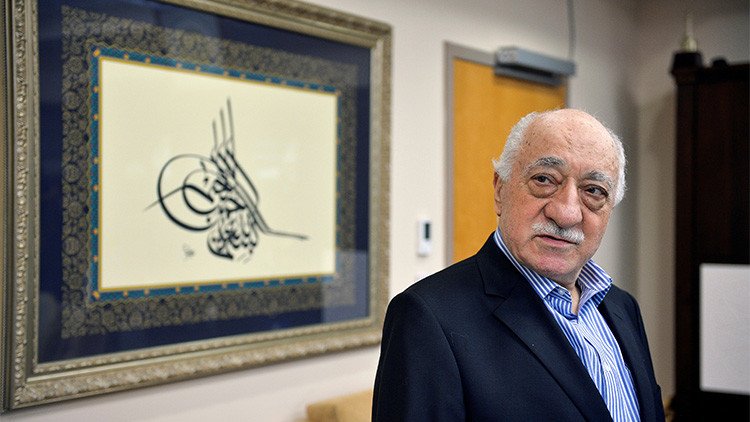 Turquía detiene a 73 académicos por su presunta relación con el intento de golpe de Estado de julio