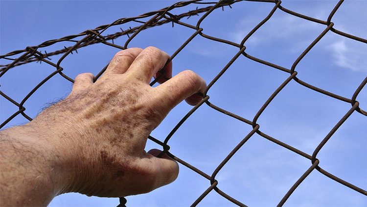 Reino Unido: Lo sentencian a 10 meses de prisión pero ya lleva 11 años encerrado