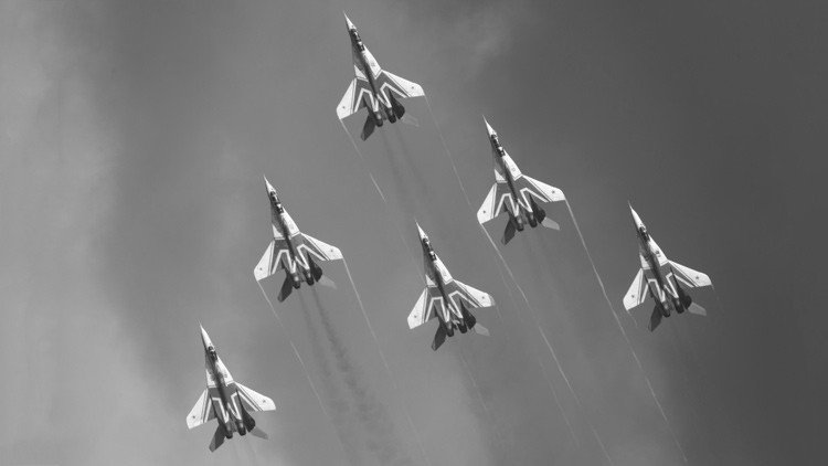 Muere Iván Mikoyán, el gran diseñador ruso de aviones de combate